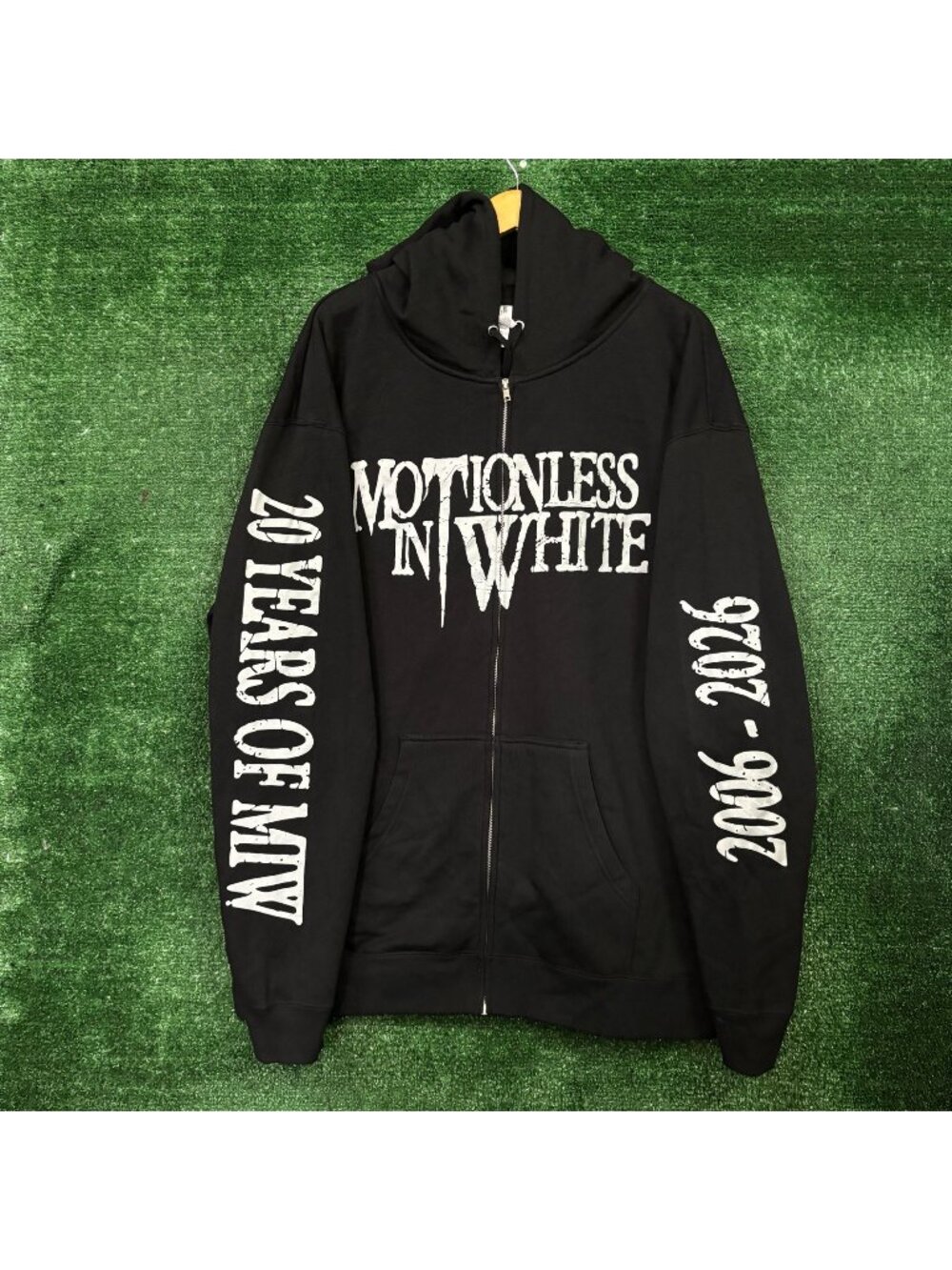Motionless in White Afraid of the Dark Meatalcore Band Zip-Up Hoodie Size 2XL